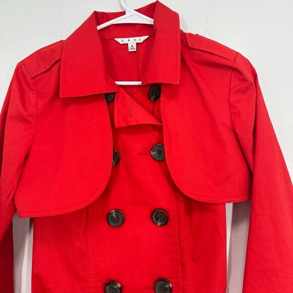 CAbi Style #334 Vibrant Cherry Red Convertible Trench Vest Size 4 Spring Coat - Picture 5 of 6